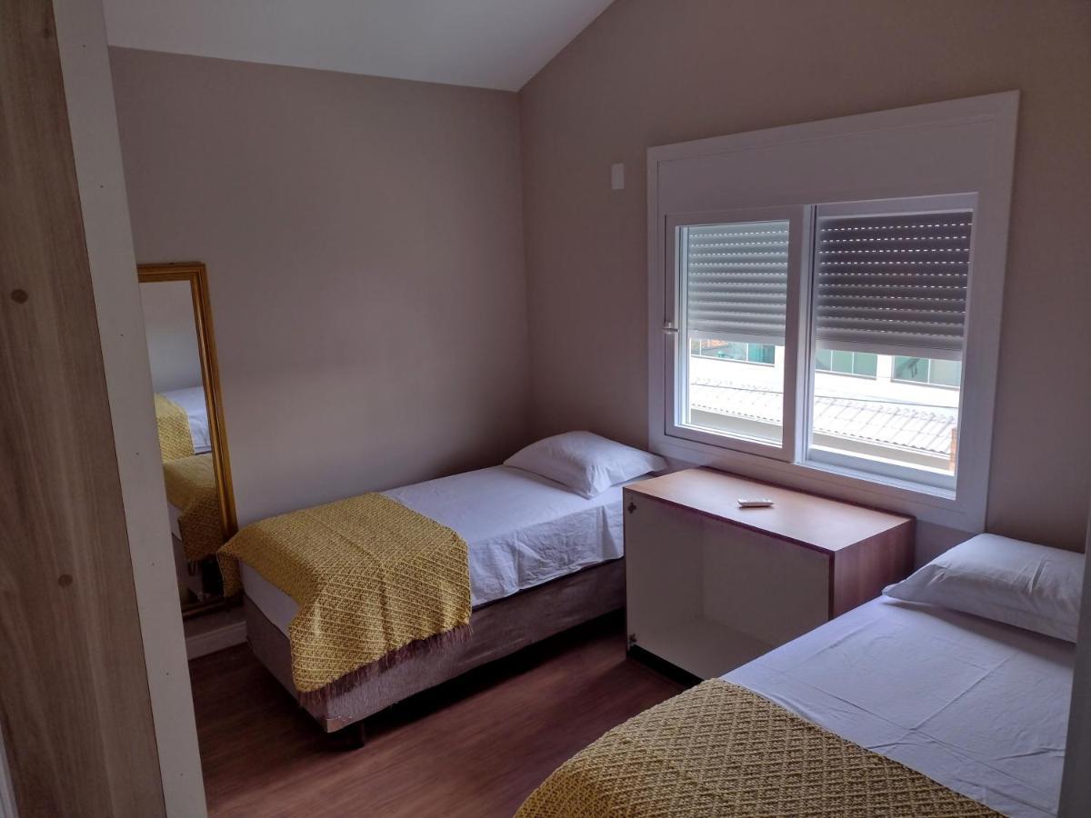 Casa Nova Confortavel E Aconchegante 加罗帕巴 外观 照片